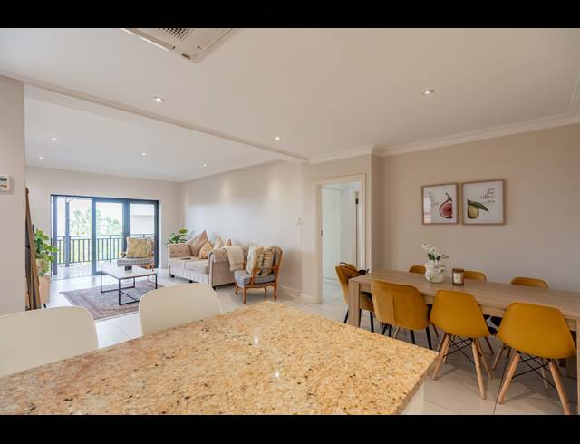 2 BEDROOM APARTMENT FOR SALE IN ESSENWOOD